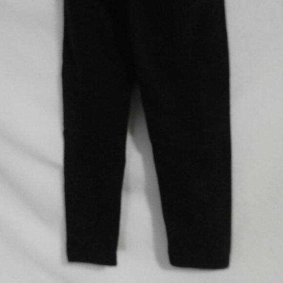 OLD NAVY ACTIVE - Powerchill | small 6-7 years | Black Go-Dry Leggings - Picture 14 of 16